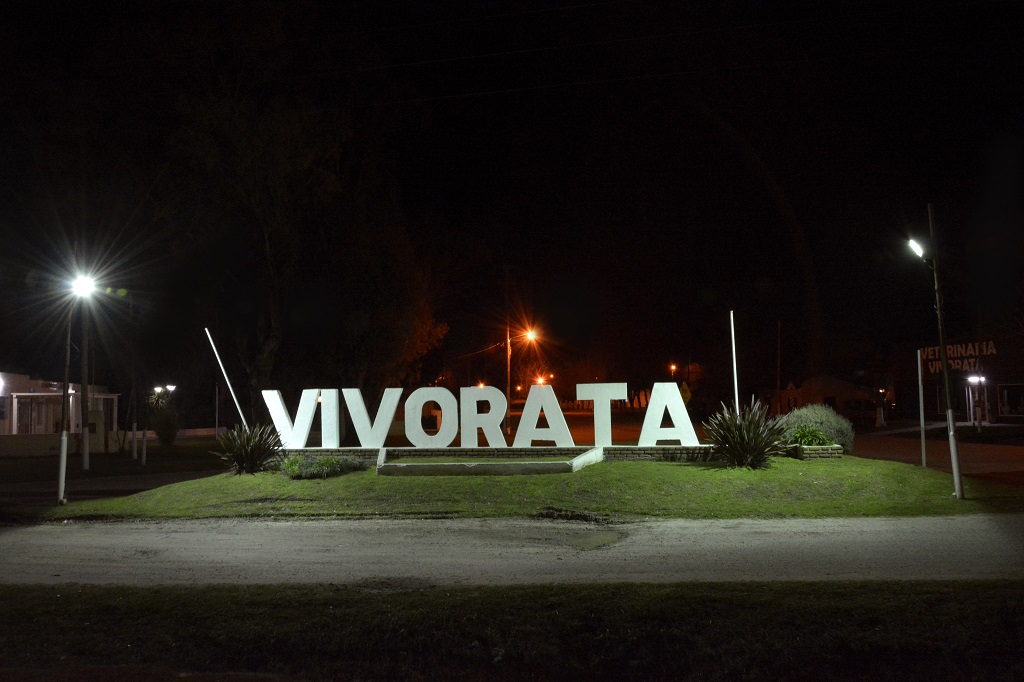 Se colocaron nuevas lámparas LED en Vivoratá