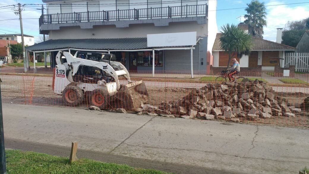 STA CLARA: Se amplió el asfalto de Avenida Acapulco