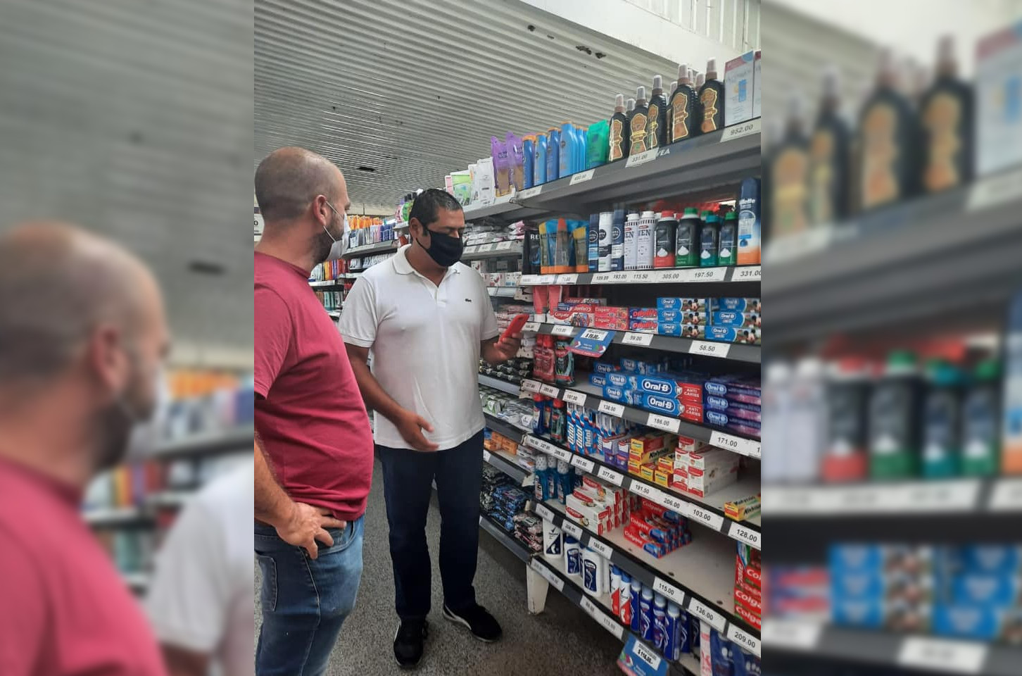Marcelo realizó un control del Precios Cuidados en un reconocido supermercado santaclarense
