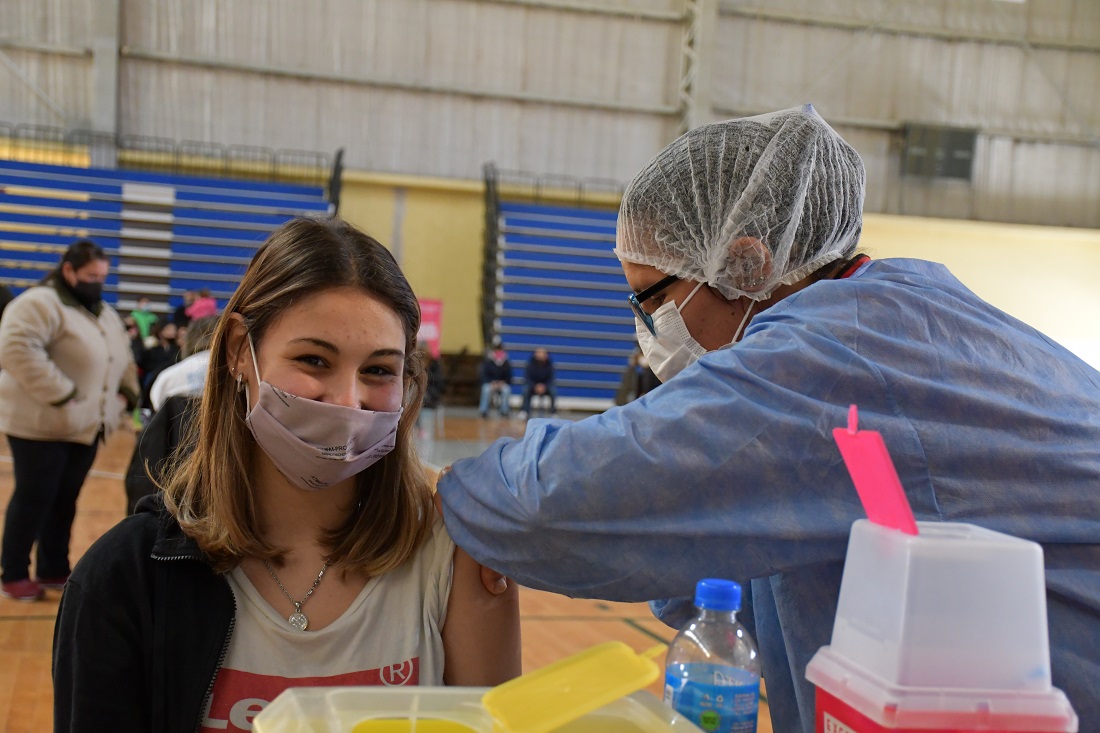 Mar Chiquita: más de 8 mil personas completaron el esquema de vacunación
