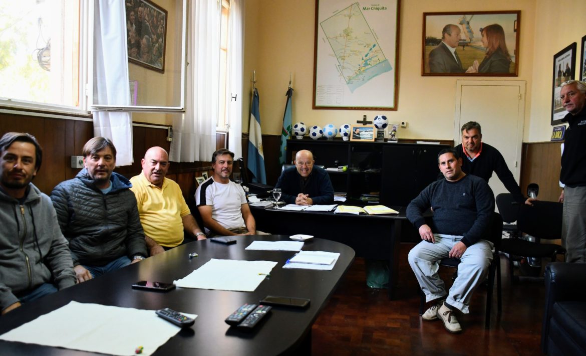 La nueva comisión del Automoto Club de Mar Chiquita, organiza una carrera de APAC para el aniversario de Coronel Vidal