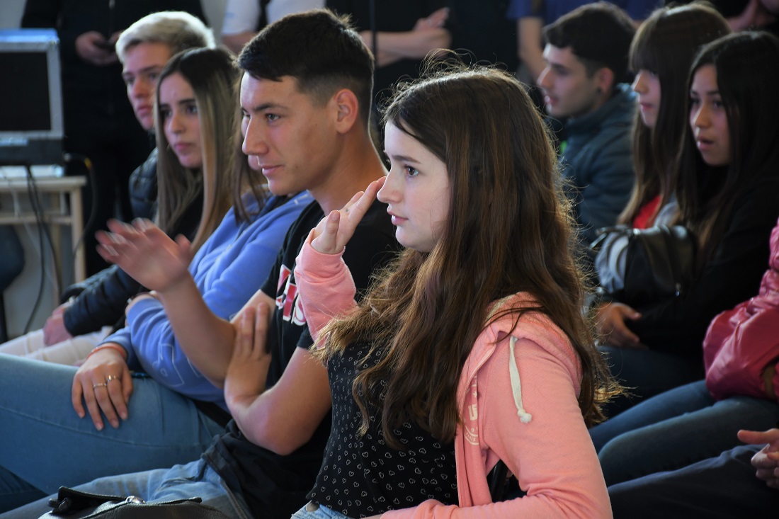 Puentes: un programa que acerca carreras universitarias a jóvenes y adultos