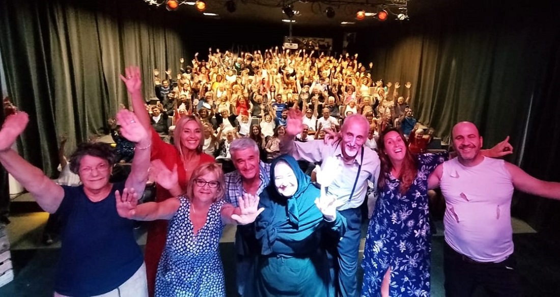 Mar Chiquita vive una temporada de teatro con obras a sala llena y talento local en escena