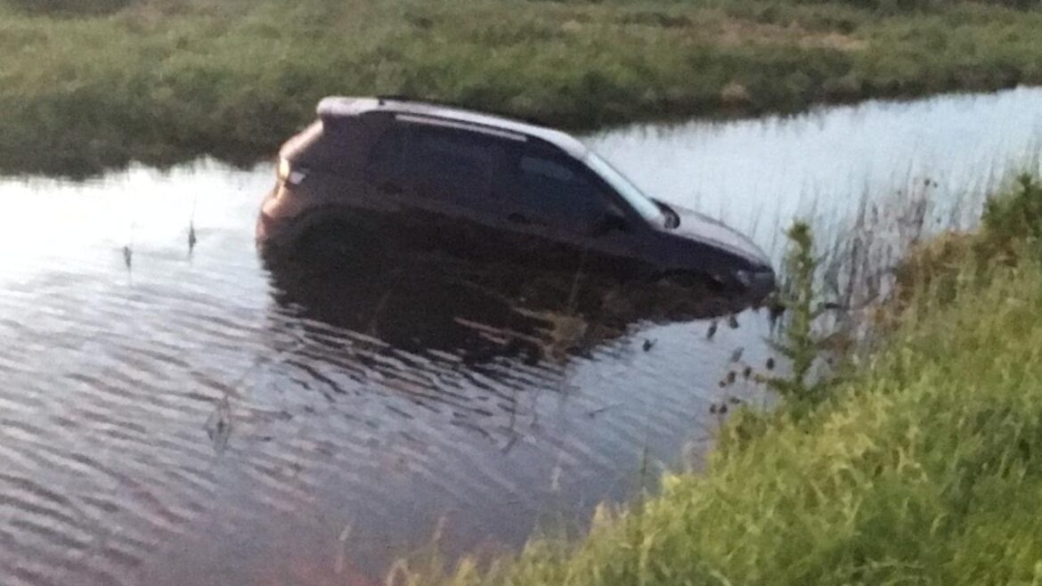 Despiste sin heridos en el KM 327 de la Autovía 2