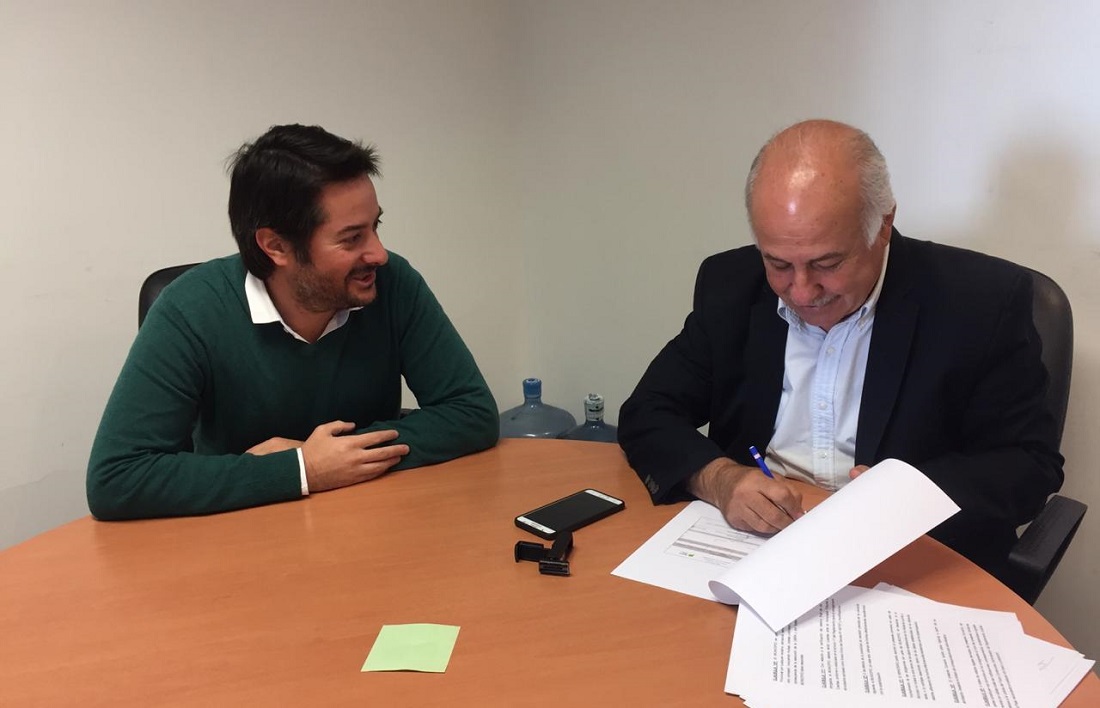Ronda firmó convenios para el inicio de obras en la costa y el mediterraneo