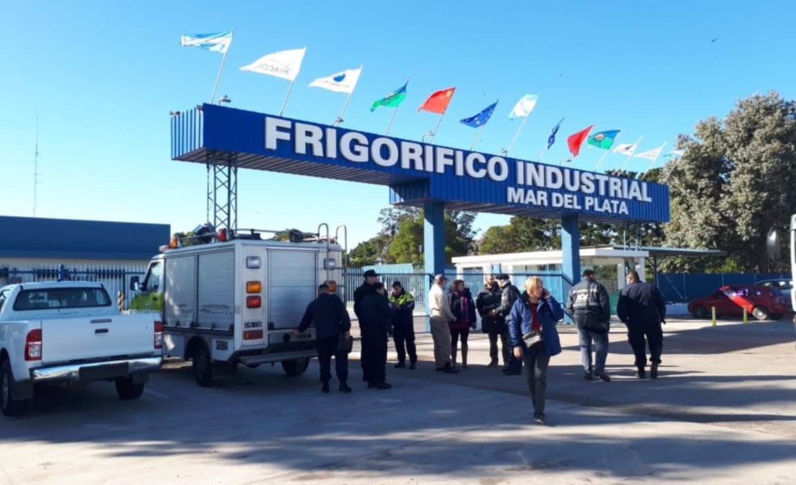Clausuraron el Frigorifico industrial Mar del Plata, donde trabajan muchas familias de Vivoratá y Coronel Vidal