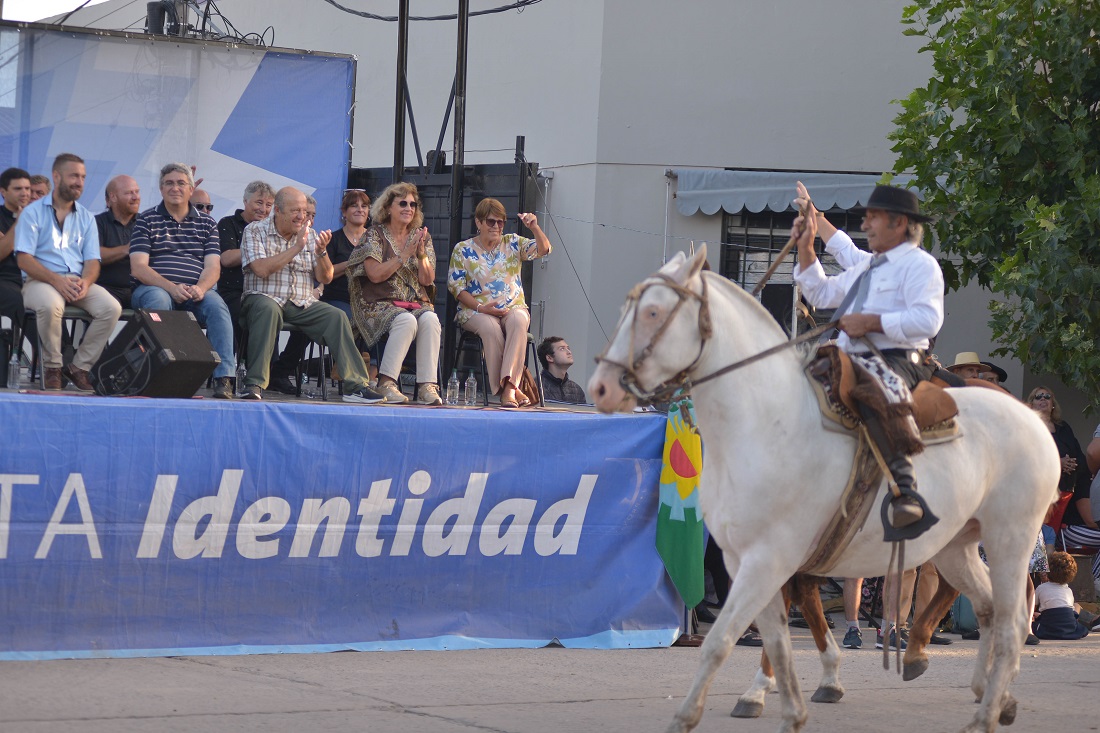 Fiesta del Potrillo: Coronel Vidal vivió el tradicional desfile