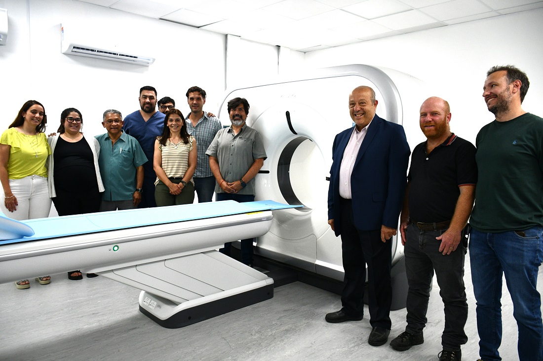 El intendente Paredi y autoridades de PAMI inauguraron la Sala de Tomografía