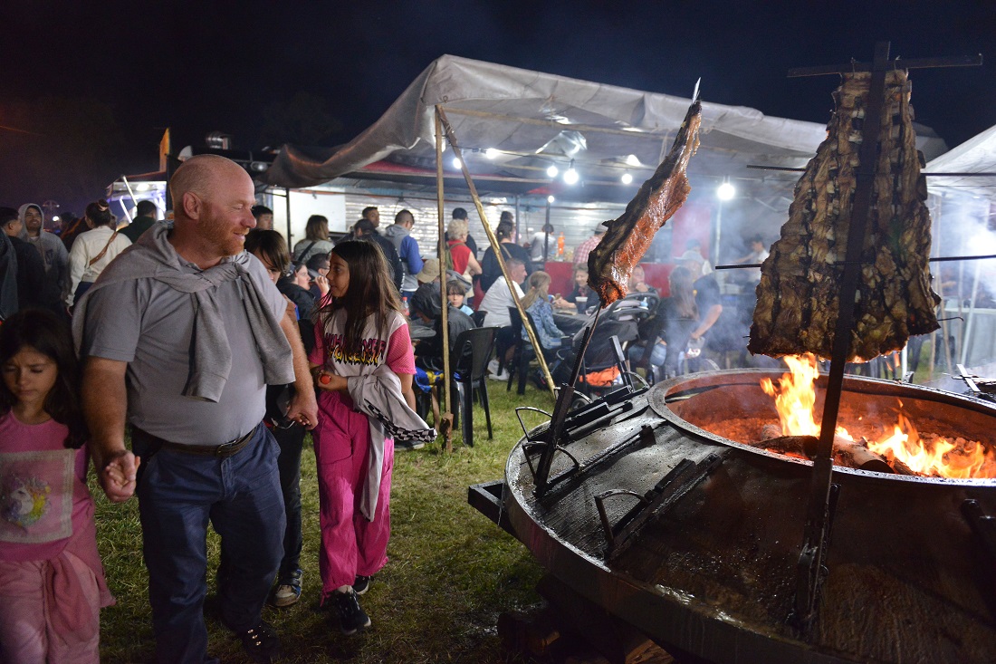 La Fiesta del Costillar se vivió a pleno en Vivoratá