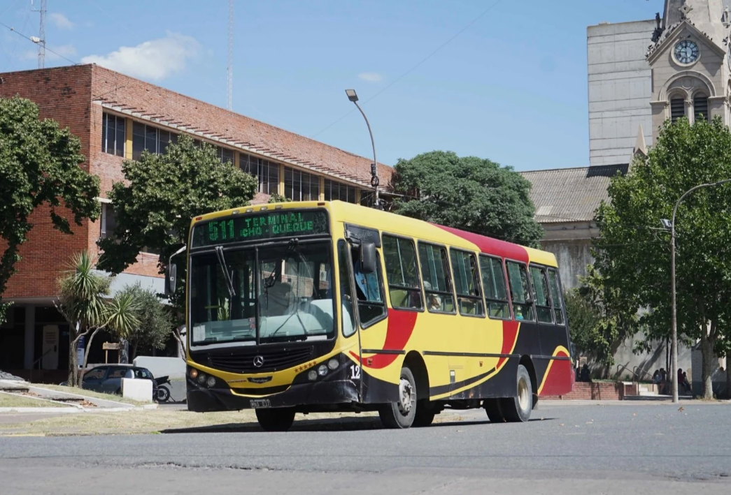 Las empresas de colectivos de Necochea propusieron bajar el boleto un 6% pero a los concejales les parece insuficiente