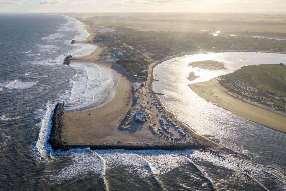 Mar Chiquita consolida su perfil turístico sostenible en una temporada desafiante