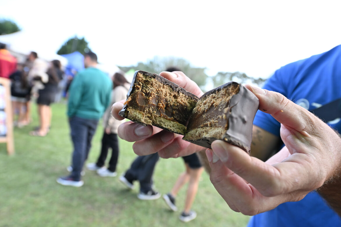Éxito total: la Fiesta Itinerante del Chocolate y el Alfajor brilló en Mar de Cobo
